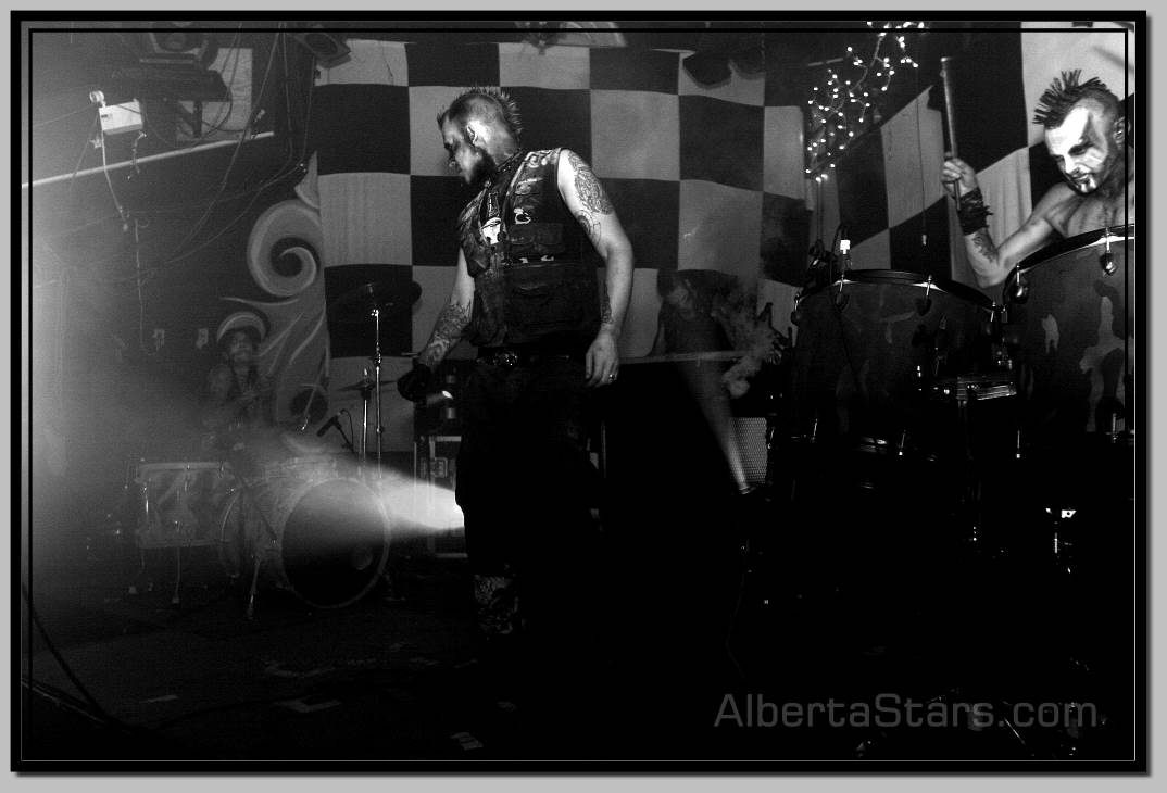 Checkerboard Background for Combichrist