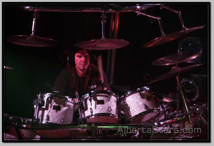 Shawn Drover Concentrates on Playing