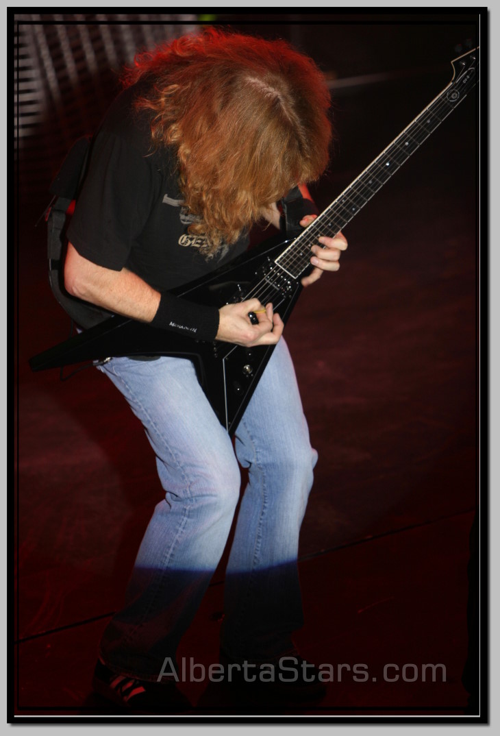Dave Mustaine Playing His Guitar Solo in Spotlight