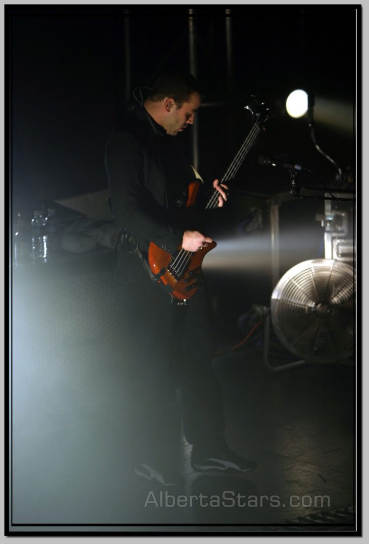 Bass of Chris Wolstenholme Is Dominant Part of Muse Music